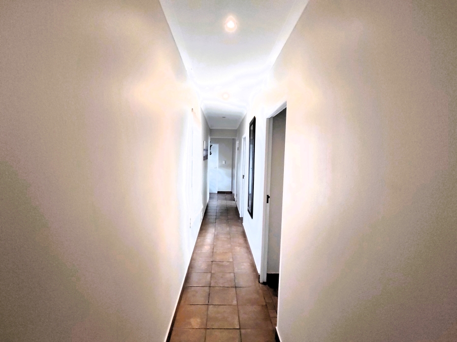 To Let 3 Bedroom Property for Rent in Shelley Point Western Cape